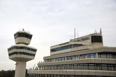 Symbolfoto Flughafen Tegel