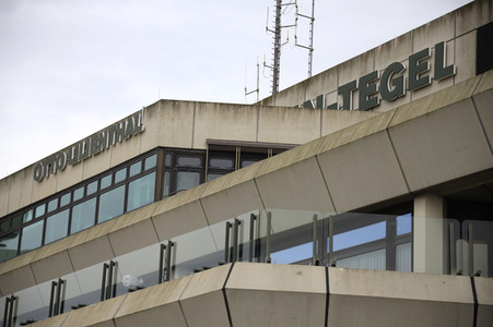 Symbolfoto Flughafen Tegel