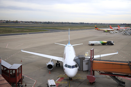 Symbolfoto Flughafen Tegel