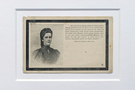 Ausstellung 'Sisi privat. Die Fotoalben der Kaiserin' in Köln