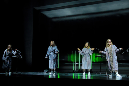 Theaterprobe 'Und sicher ist mit mir die Welt verschwunden' in Berlin