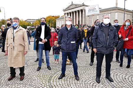 Kundgebung 'Aufstehen für Kultur' in München