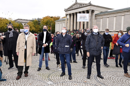 Kundgebung 'Aufstehen für Kultur' in München