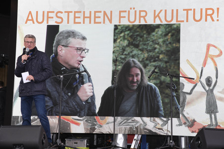 Kundgebung 'Aufstehen für Kultur' in München