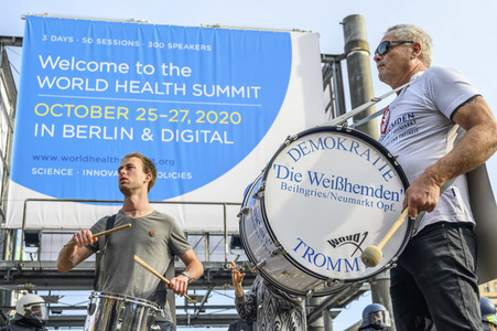 Demonstration gegen die Corona-Maßnahmen in Berlin