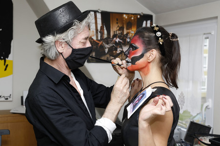 Dany Michalskis Pre-Halloween-Feier in Einbeck