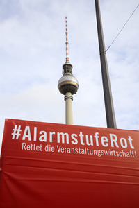 Demonstration vom Aktionsbündnis 'Alarmstufe Rot' in Berlin