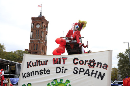 Demonstration vom Aktionsbündnis 'Alarmstufe Rot' in Berlin