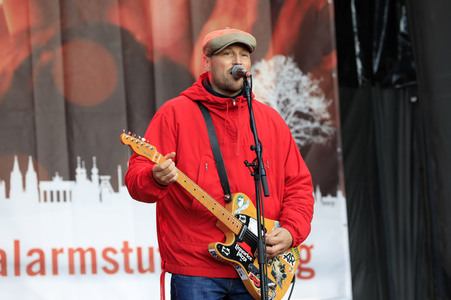 Demonstration vom Aktionsbündnis 'Alarmstufe Rot' in Berlin