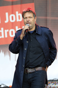 Demonstration vom Aktionsbündnis 'Alarmstufe Rot' in Berlin