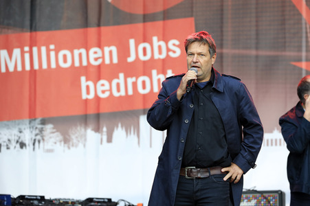 Demonstration vom Aktionsbündnis 'Alarmstufe Rot' in Berlin