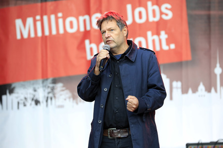 Demonstration vom Aktionsbündnis 'Alarmstufe Rot' in Berlin
