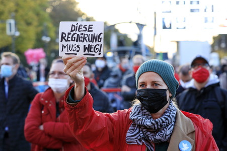 Demonstration vom Aktionsbündnis 'Alarmstufe Rot' in Berlin