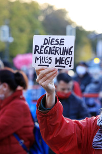 Demonstration vom Aktionsbündnis 'Alarmstufe Rot' in Berlin