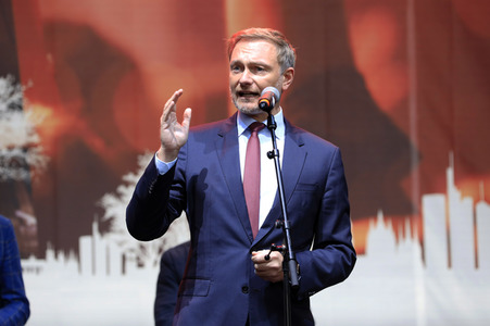 Demonstration vom Aktionsbündnis 'Alarmstufe Rot' in Berlin