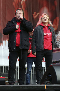 Demonstration vom Aktionsbündnis 'Alarmstufe Rot' in Berlin