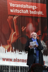 Demonstration vom Aktionsbündnis 'Alarmstufe Rot' in Berlin