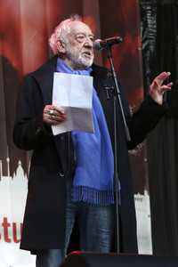 Demonstration vom Aktionsbündnis 'Alarmstufe Rot' in Berlin