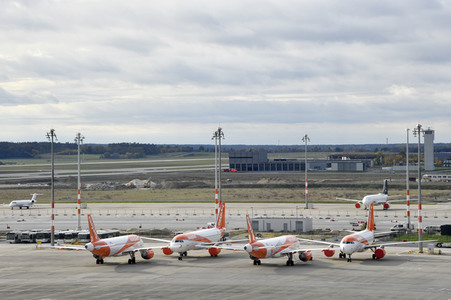 Rundgang durch den öffentlichen Bereich des Terminals 1 auf dem Flughafen Berlin Brandenburg