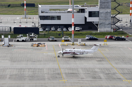Rundgang durch den öffentlichen Bereich des Terminals 1 auf dem Flughafen Berlin Brandenburg