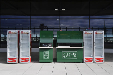 Rundgang durch den öffentlichen Bereich des Terminals 1 auf dem Flughafen Berlin Brandenburg