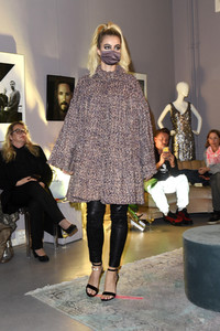 Anna von Griesheim & Anja Gockel Fashion Show Winter 20/21 in Berlin