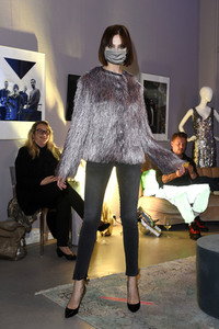 Anna von Griesheim & Anja Gockel Fashion Show Winter 20/21 in Berlin