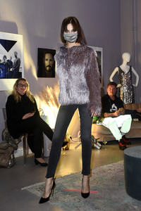 Anna von Griesheim & Anja Gockel Fashion Show Winter 20/21 in Berlin