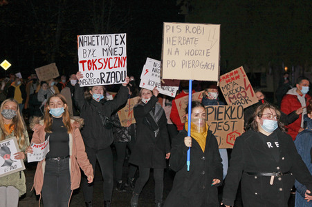 Demonstration gegen das neue Abtreibungsgesetz in Polen in Zgorzelec