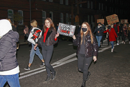 Demonstration gegen das neue Abtreibungsgesetz in Polen in Zgorzelec