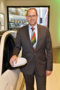 Showroom Opening und Deutschlandpremiere Jaguar F-PACE in Berlin