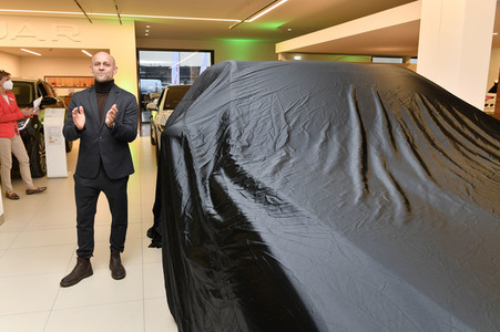 Showroom Opening und Deutschlandpremiere Jaguar F-PACE in Berlin