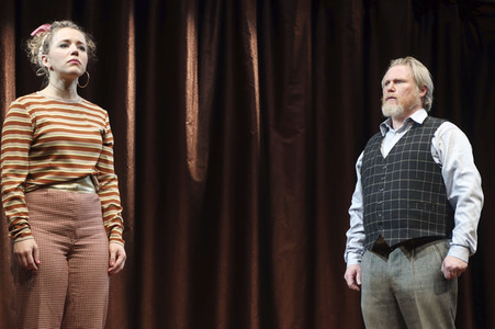 Theaterprobe 'Rita will dat weten' in Hamburg