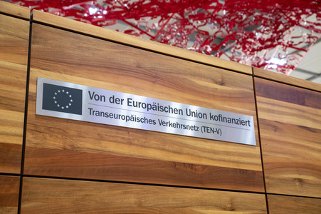 Führung vor der Inbetriebnahme des Flughafens Berlin-Brandenburg in Schönefeld