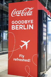 Führung vor der Inbetriebnahme des Flughafens Berlin-Brandenburg in Schönefeld