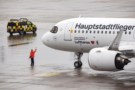 Eröffnung des Flughafens Berlin-Brandenburg in Schönefeld