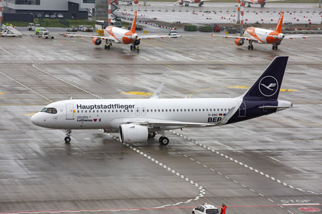 Eröffnung des Flughafens Berlin-Brandenburg in Schönefeld