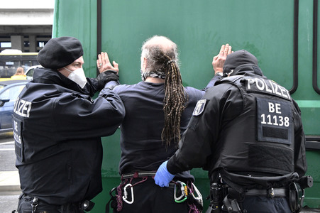 Eröffnung des Flughafens Berlin-Brandenburg in Schönefeld