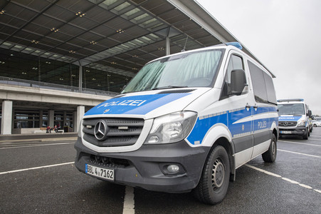 Eröffnung des Flughafens Berlin-Brandenburg in Schönefeld