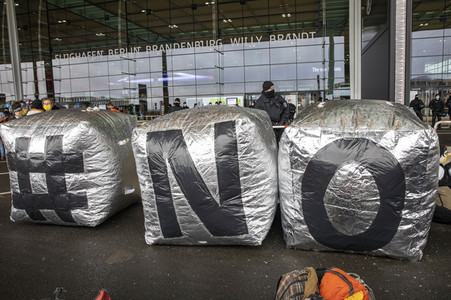 Eröffnung des Flughafens Berlin-Brandenburg in Schönefeld
