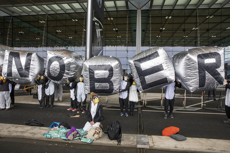 Eröffnung des Flughafens Berlin-Brandenburg in Schönefeld