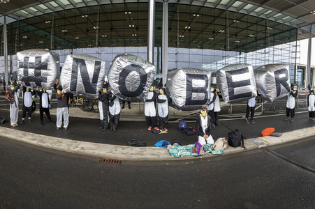 Eröffnung des Flughafens Berlin-Brandenburg in Schönefeld