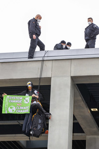 Eröffnung des Flughafens Berlin-Brandenburg in Schönefeld