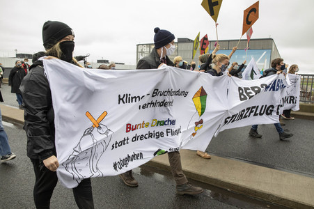 Eröffnung des Flughafens Berlin-Brandenburg in Schönefeld