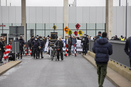 Eröffnung des Flughafens Berlin-Brandenburg in Schönefeld