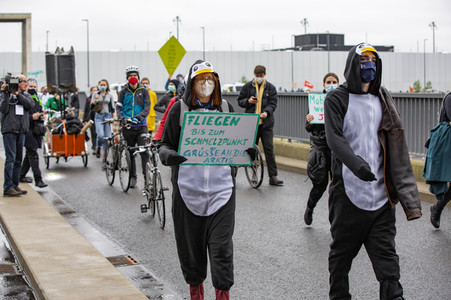 Eröffnung des Flughafens Berlin-Brandenburg in Schönefeld