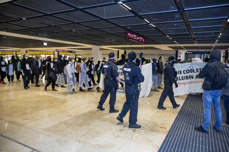 Eröffnung des Flughafens Berlin-Brandenburg in Schönefeld