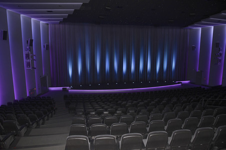 Symbolfoto Kinos im Lockdown