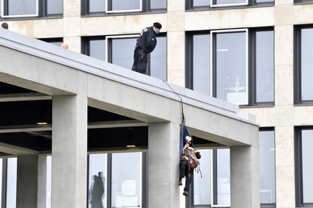 Eröffnung des Flughafens Berlin-Brandenburg in Schönefeld