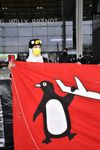 Eröffnung des Flughafens Berlin-Brandenburg in Schönefeld